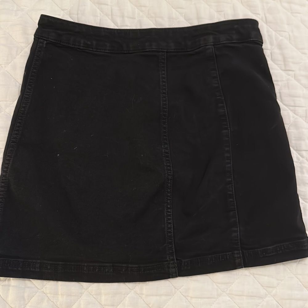 NWOT Free People Little Daisies Black Button-Front Mini Skirt Size 8 - Picture 9 of 12